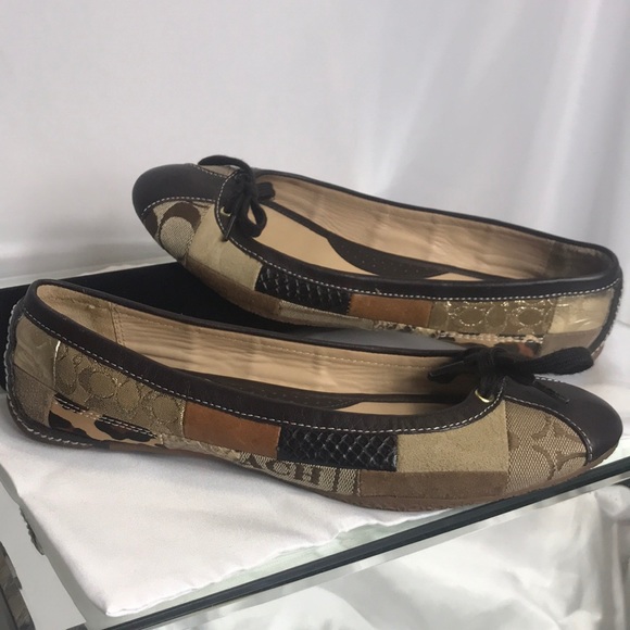 Gorgeous patchwork Coach flats - Picture 2 of 5